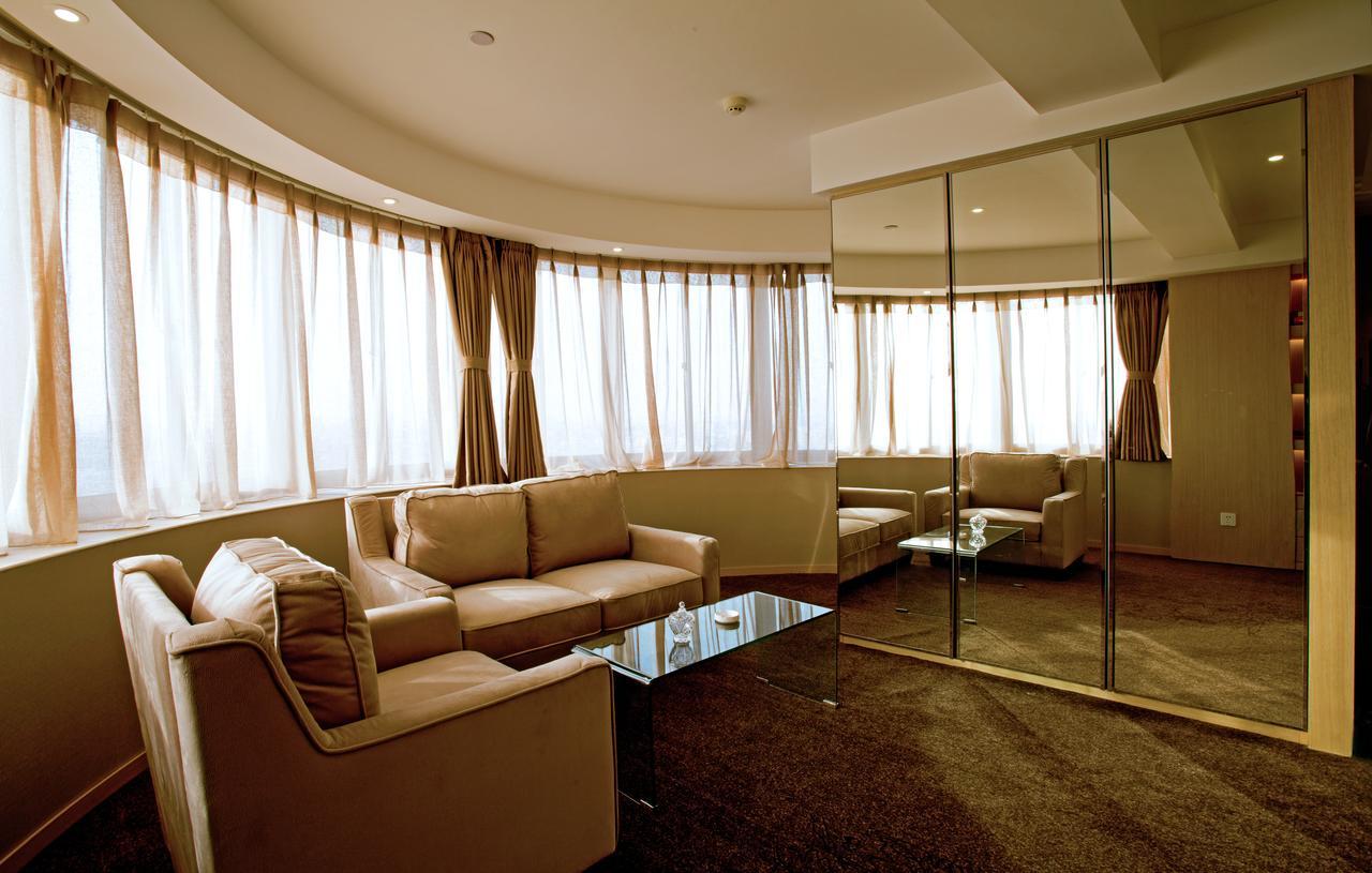New Dynasty Hotel Kaifeng Esterno foto